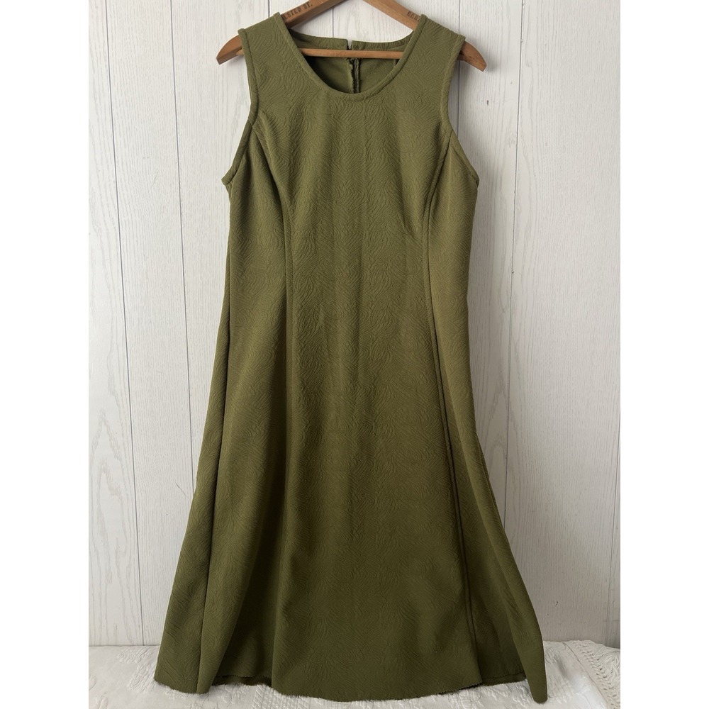 Vintage 1960's Olive Green trapeze silhouette dress Midi Textured M/L Sleeveless